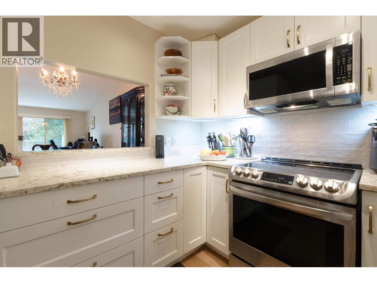 41 555 Eaglecrest Drive, Gibsons, British Columbia  V0N 1V8 - Photo 6 - R3067471