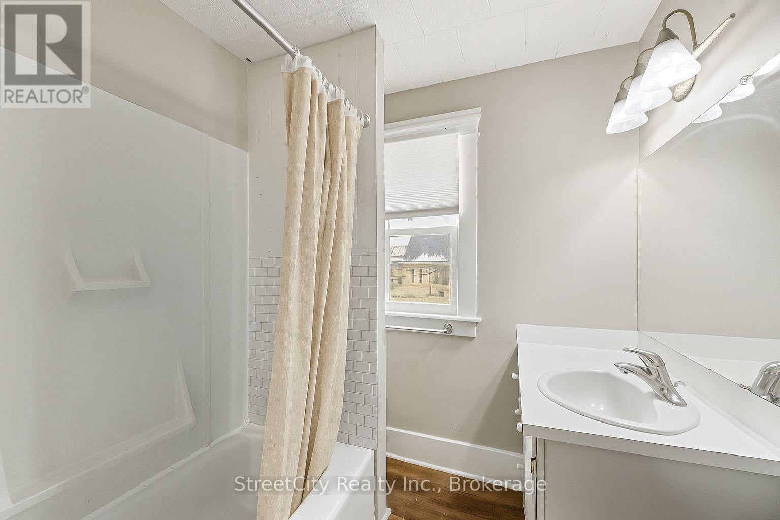 97 Cambria Street, Stratford, Ontario  N5A 1G8 - Photo 19 - X12546668