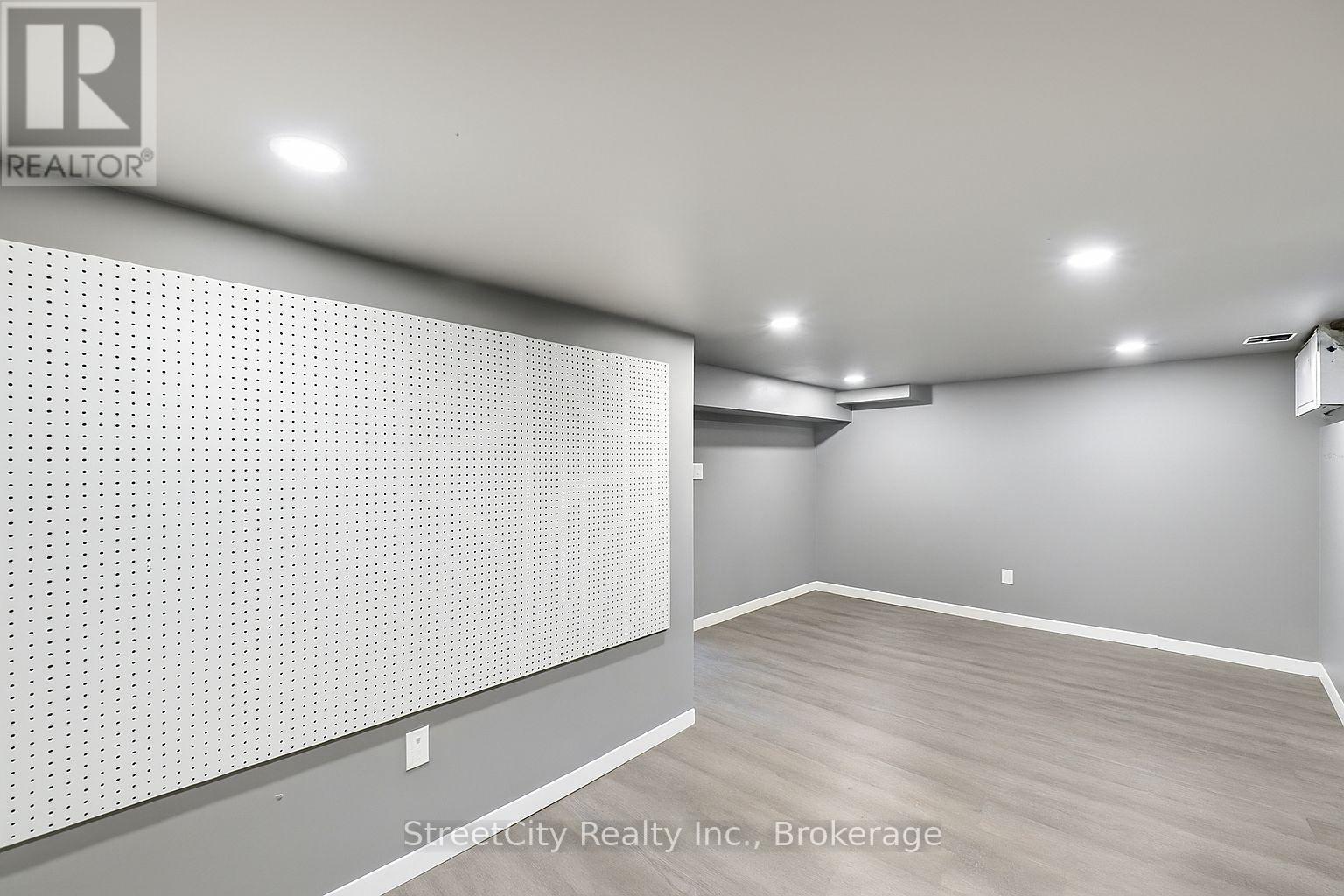 97 Cambria Street, Stratford, Ontario  N5A 1G8 - Photo 22 - X12546668