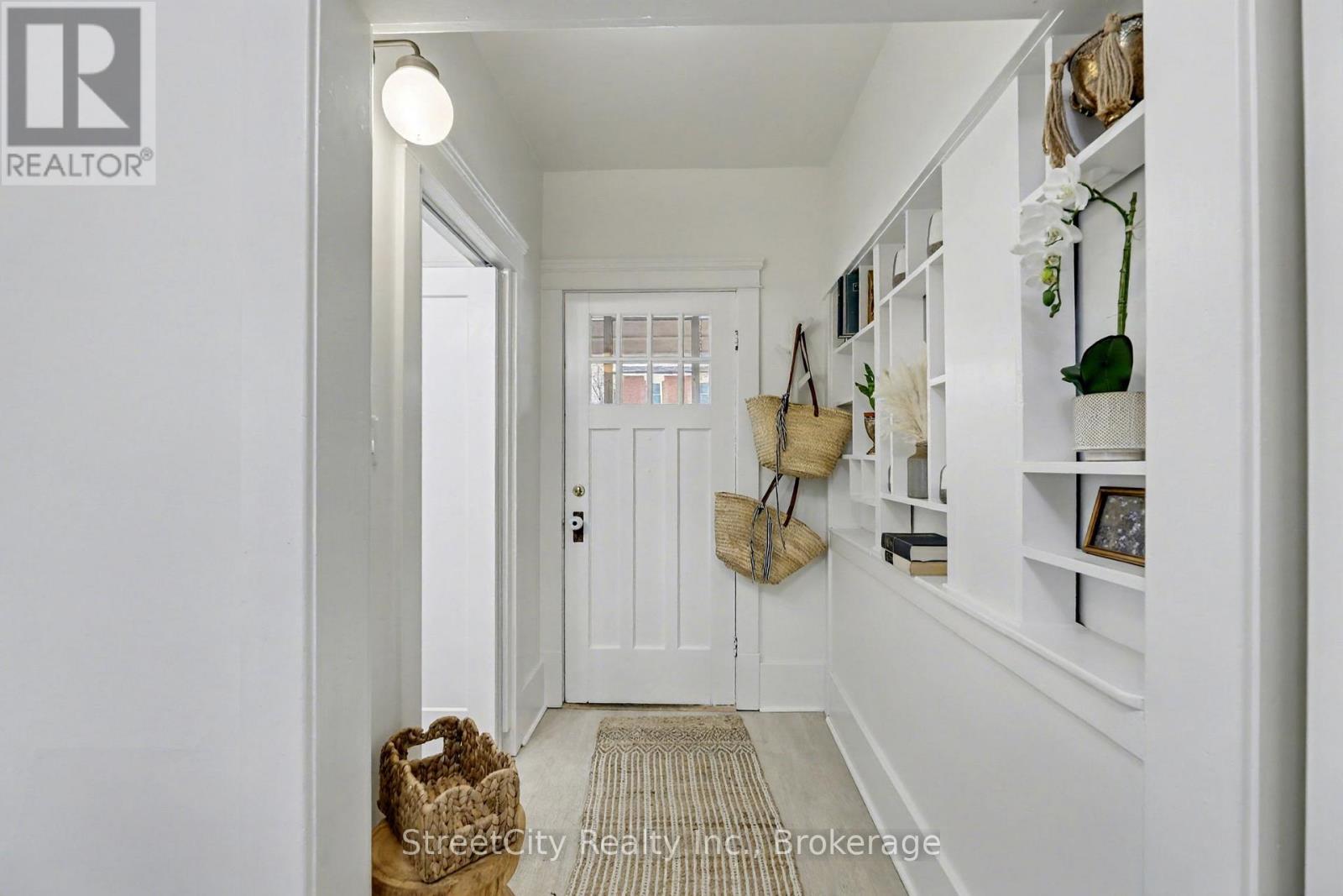 97 Cambria Street, Stratford, Ontario  N5A 1G8 - Photo 4 - X12546668