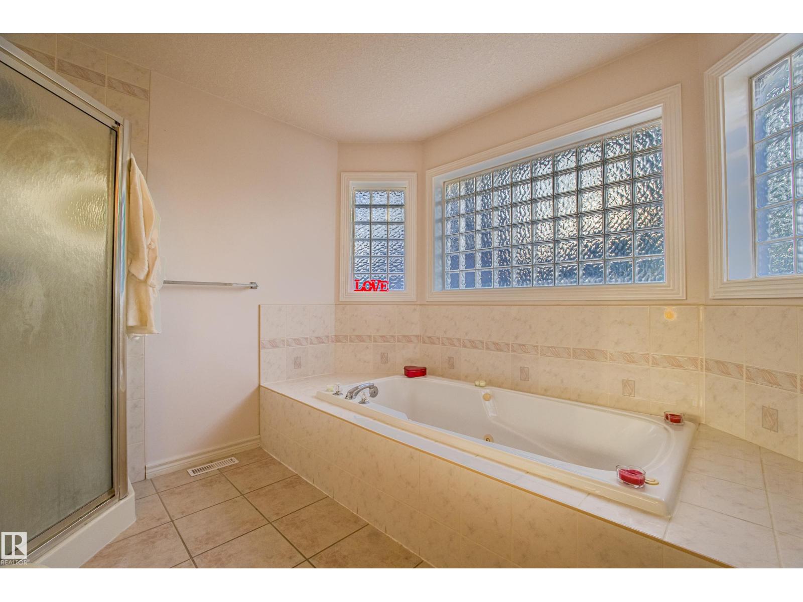 247 Lindsay Cr Nw, Edmonton, Alberta  T6R 2T2 - Photo 31 - E4465778