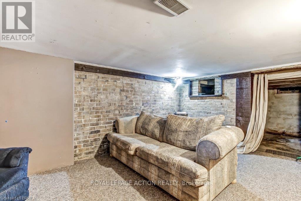 85 Grand River Avenue, Brantford, Ontario  N3T 4X5 - Photo 12 - X12546484