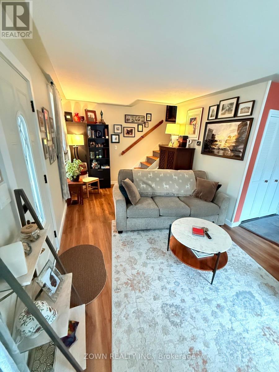 68 Victoria Street, Chatham-Kent, Ontario  N0P 2K0 - Photo 11 - X12546488