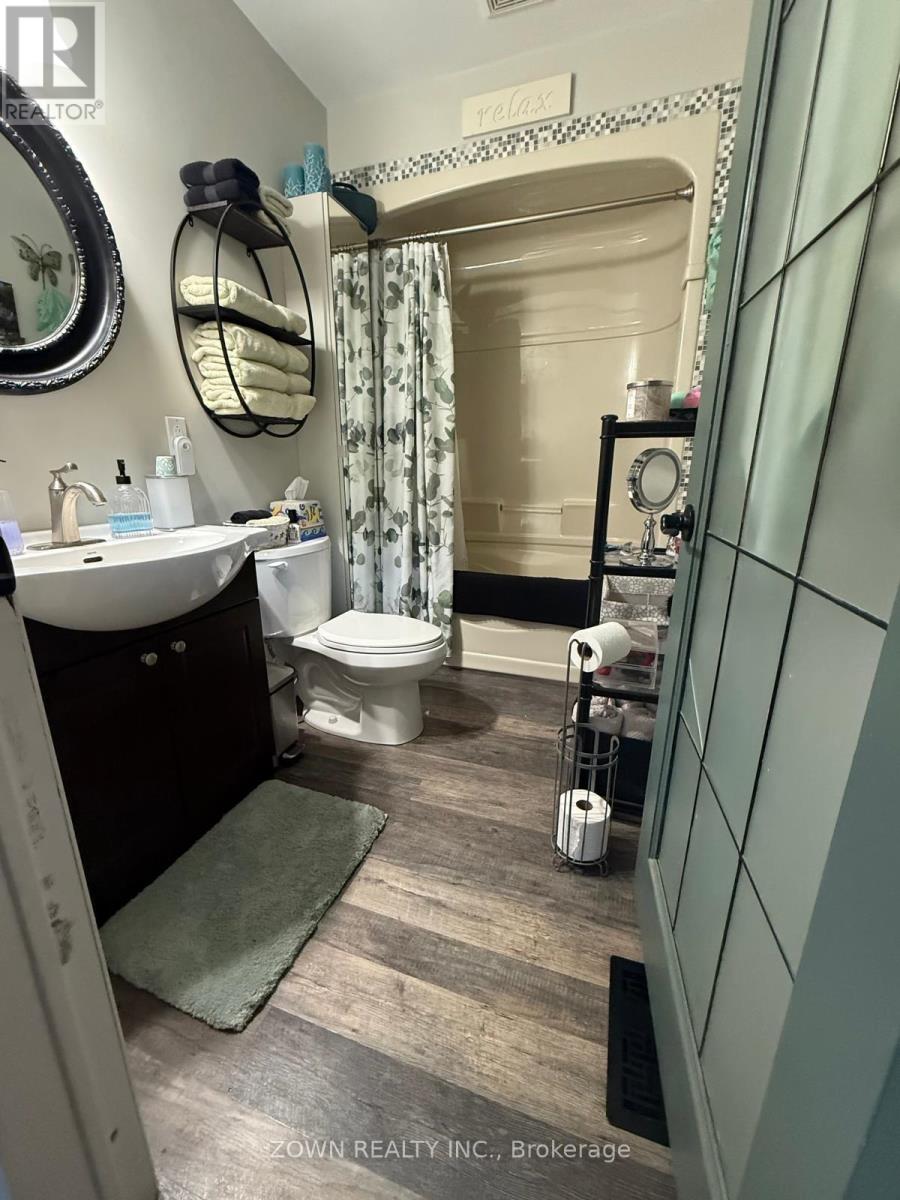 68 Victoria Street, Chatham-Kent, Ontario  N0P 2K0 - Photo 18 - X12546488