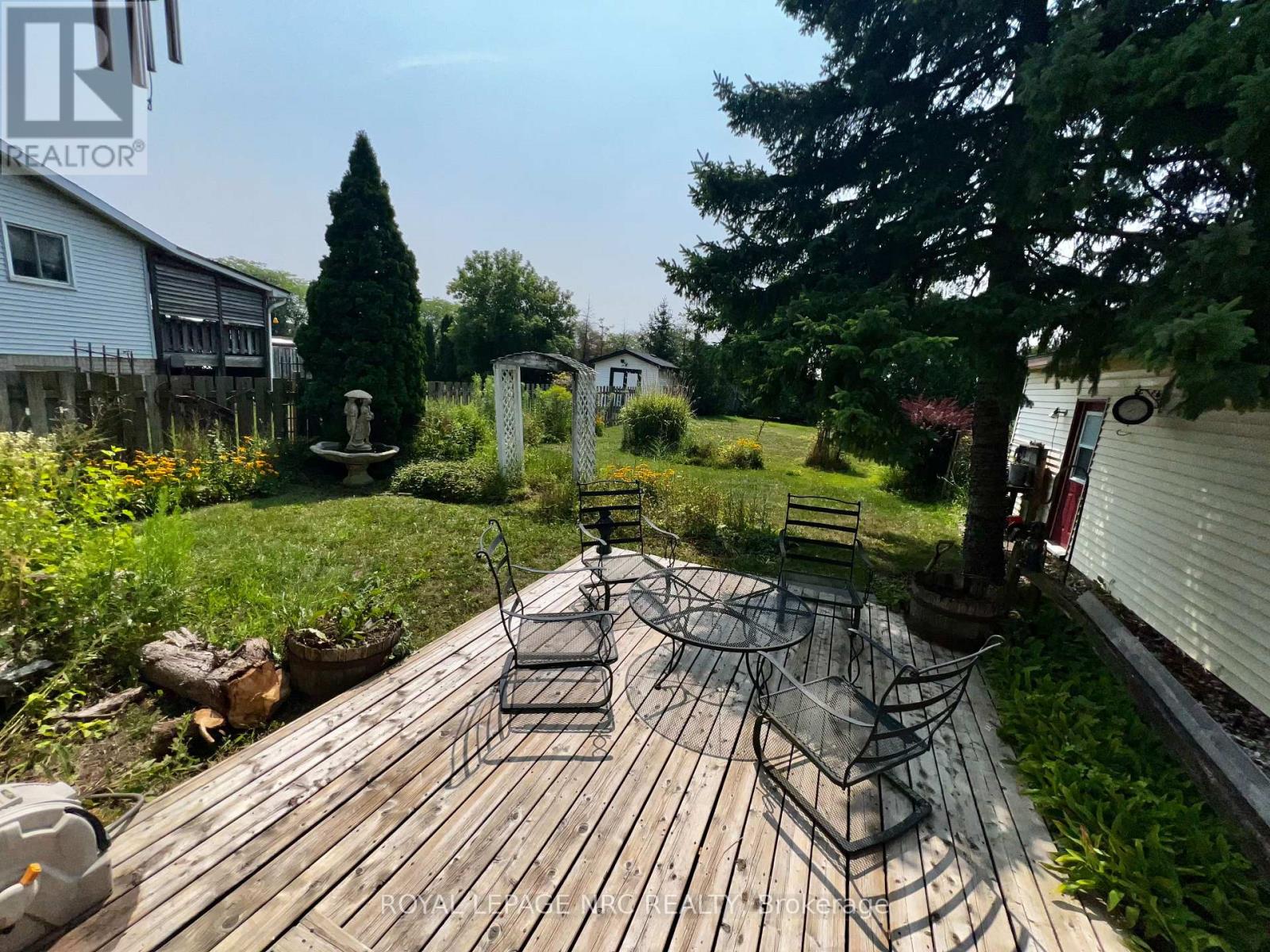 2 Pioneer Village Crescent, Thorold, Ontario  L2V 4J8 - Photo 30 - X12538736