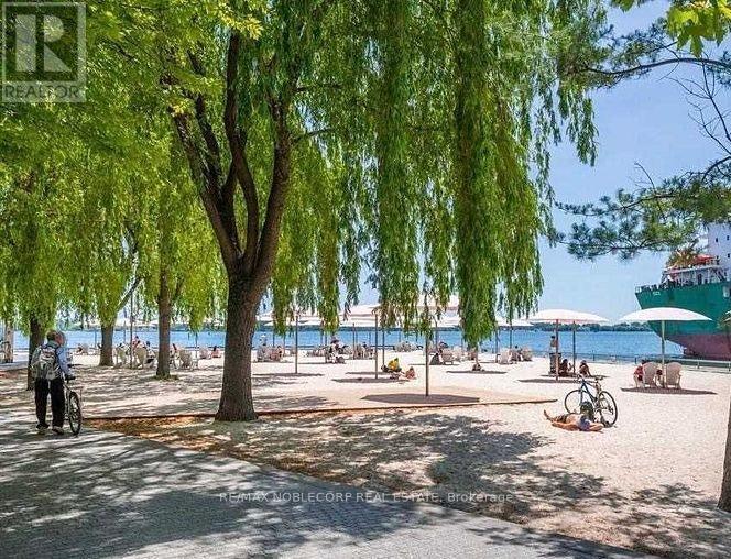 2306 - 15 Lower Jarvis Street, Toronto, Ontario  M5E 0C4 - Photo 17 - C12546632