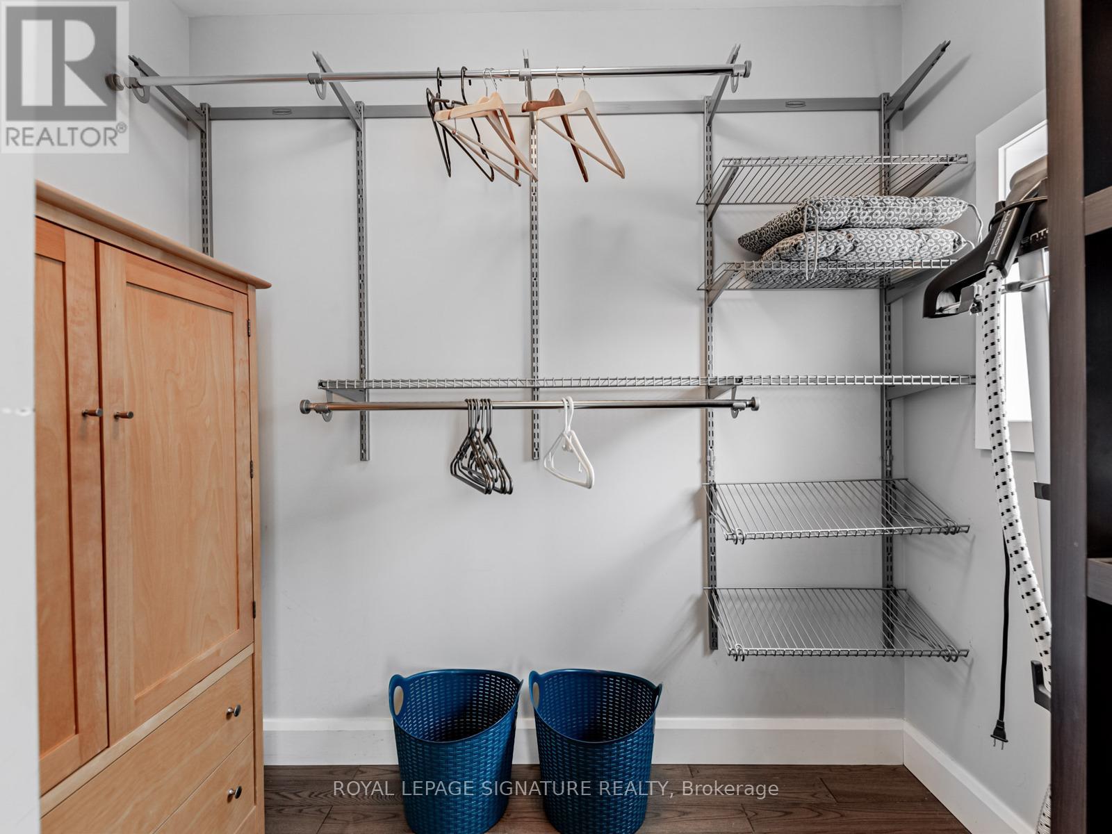 480 Vaughan Road, Toronto, Ontario  M6C 2P7 - Photo 17 - C12546636