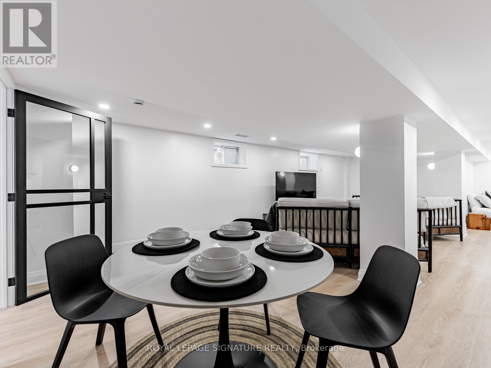 480 Vaughan Road, Toronto, Ontario  M6C 2P7 - Photo 33 - C12546636