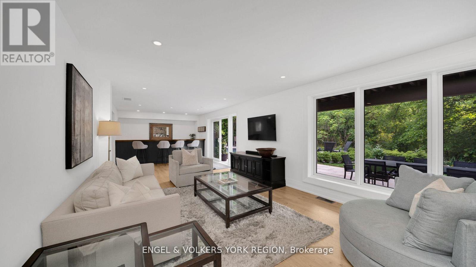 15 Silvergrove Road, Toronto, Ontario  M5L 2N5 - Photo 36 - C12546776