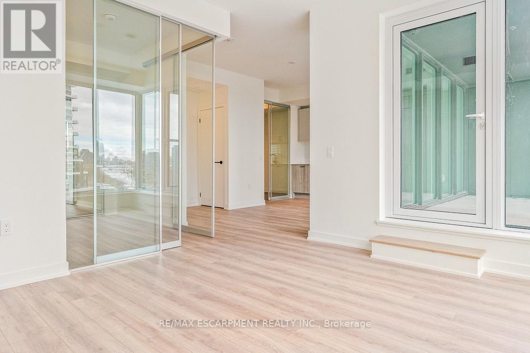 715 - 1 Quarrington Lane, Toronto, Ontario  M3C 0S4 - Photo 9 - C12546820