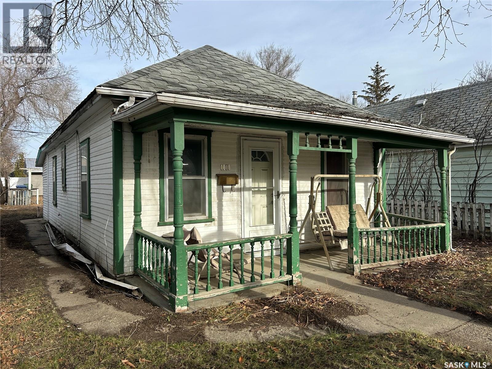1010 Coteau STREET W, moose jaw, Saskatchewan