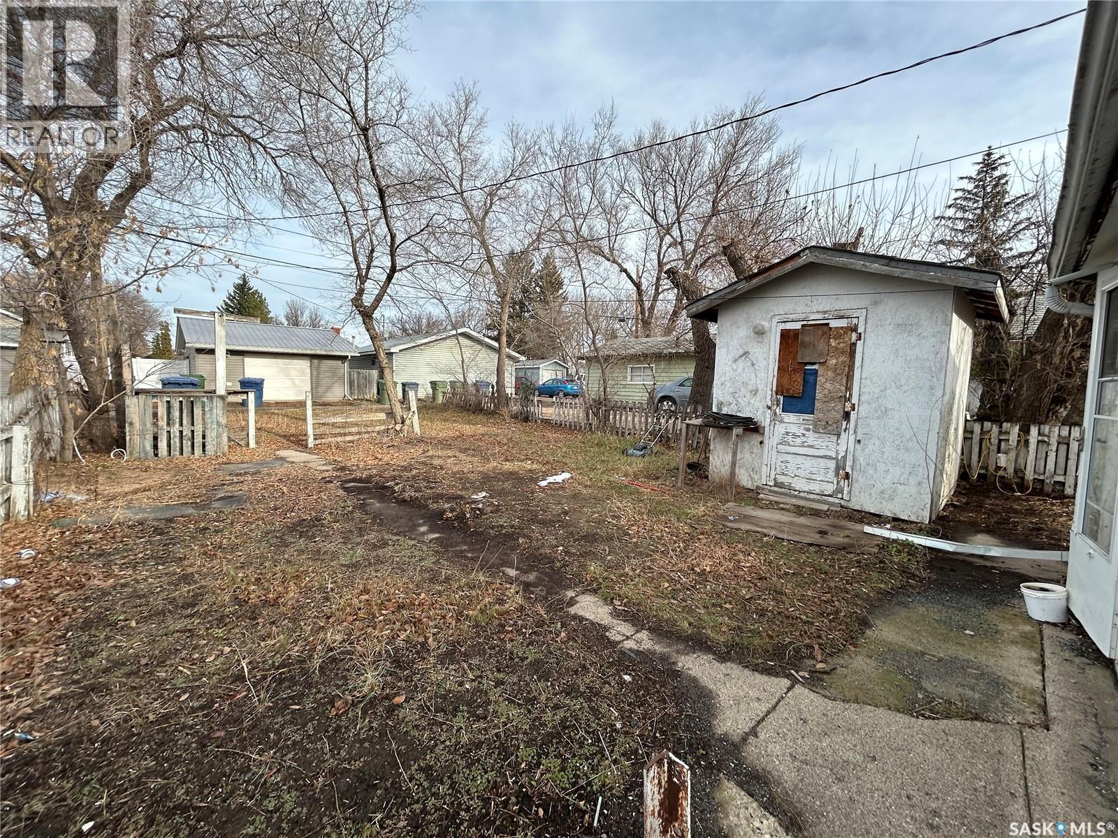 1010 Coteau Street W, Moose Jaw, Saskatchewan  S6H 5G4 - Photo 13 - SK024079