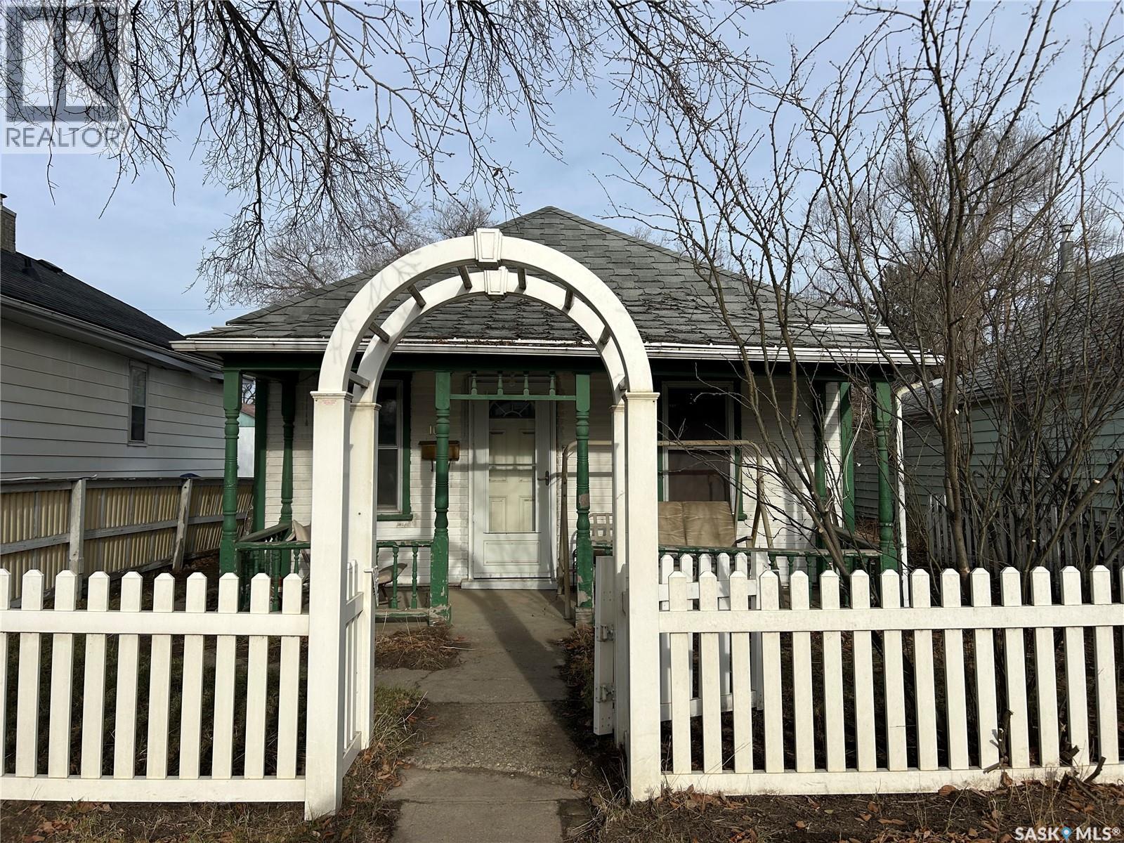 1010 Coteau Street W, Moose Jaw, Saskatchewan  S6H 5G4 - Photo 15 - SK024079