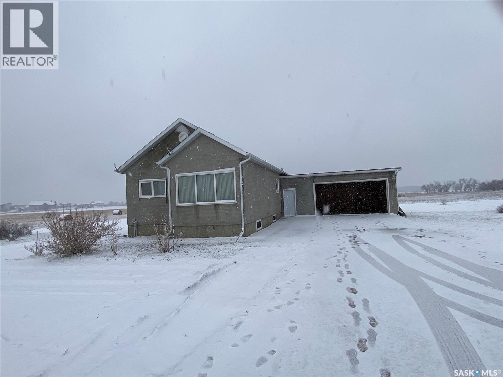 Hydamacka Acreage, orkney rm no. 244, Saskatchewan