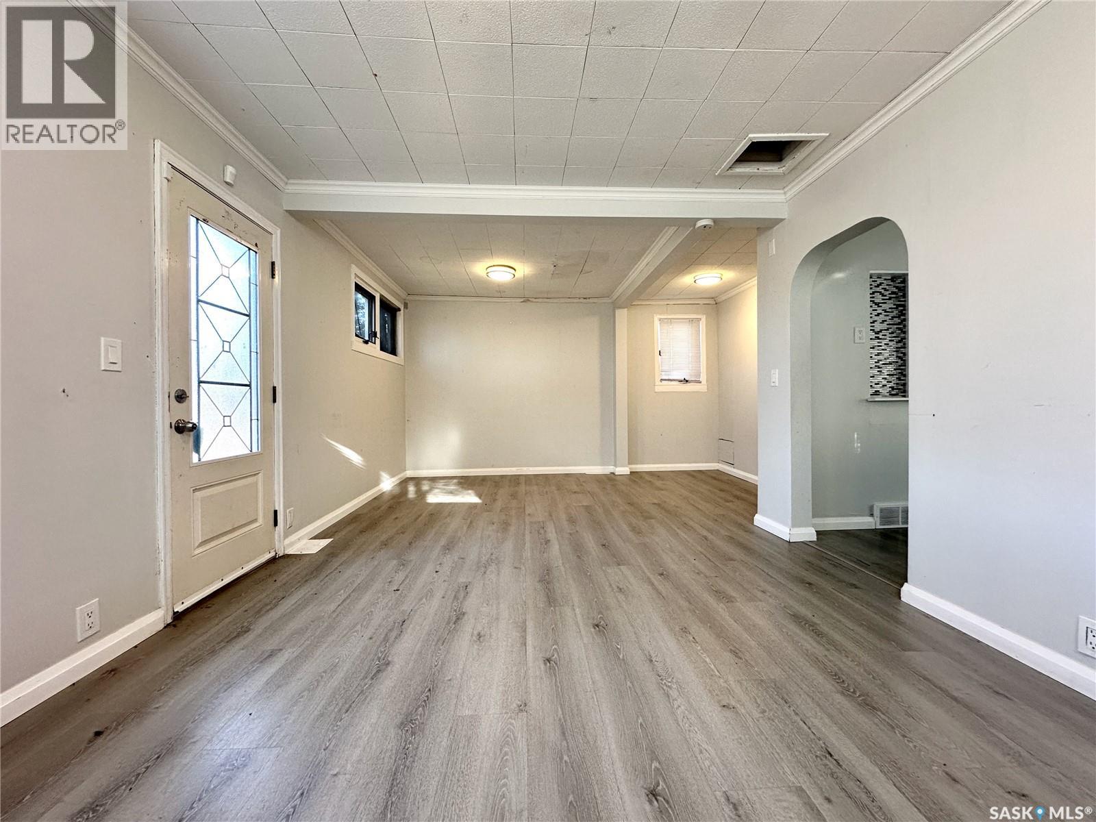 836 K Avenue N, Saskatoon, Saskatchewan  S7L 2N1 - Photo 3 - SK024074