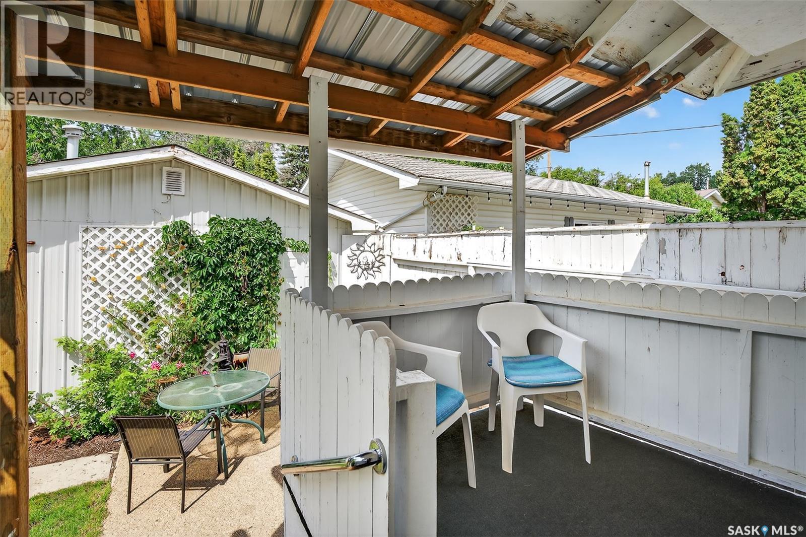 1120 3rd Avenue Nw, Moose Jaw, Saskatchewan  S6H 3V2 - Photo 35 - SK024066