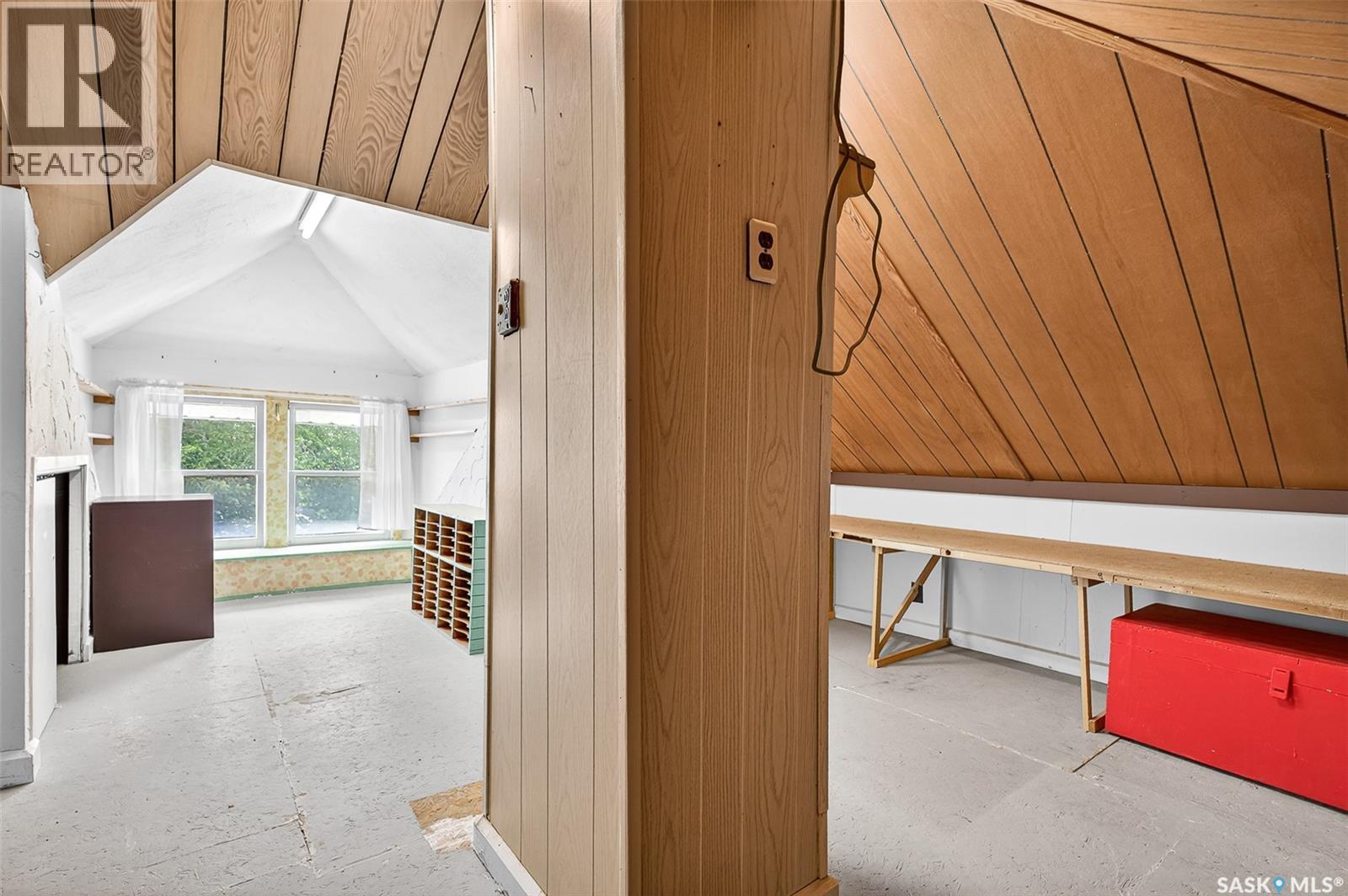 1120 3rd Avenue Nw, Moose Jaw, Saskatchewan  S6H 3V2 - Photo 36 - SK024066