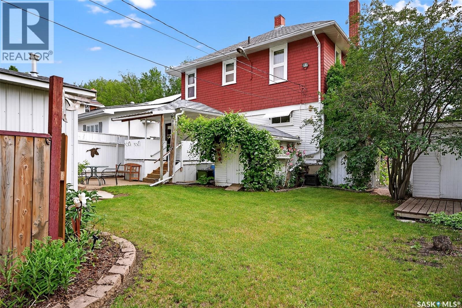 1120 3rd Avenue Nw, Moose Jaw, Saskatchewan  S6H 3V2 - Photo 47 - SK024066