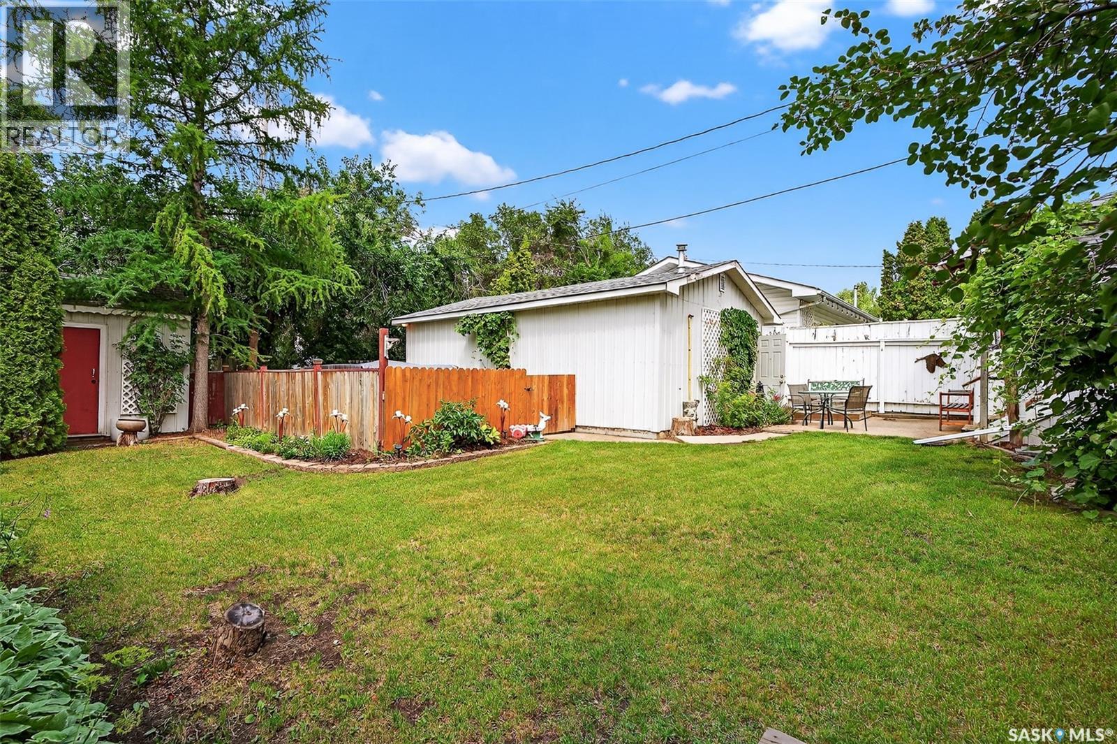 1120 3rd Avenue Nw, Moose Jaw, Saskatchewan  S6H 3V2 - Photo 48 - SK024066