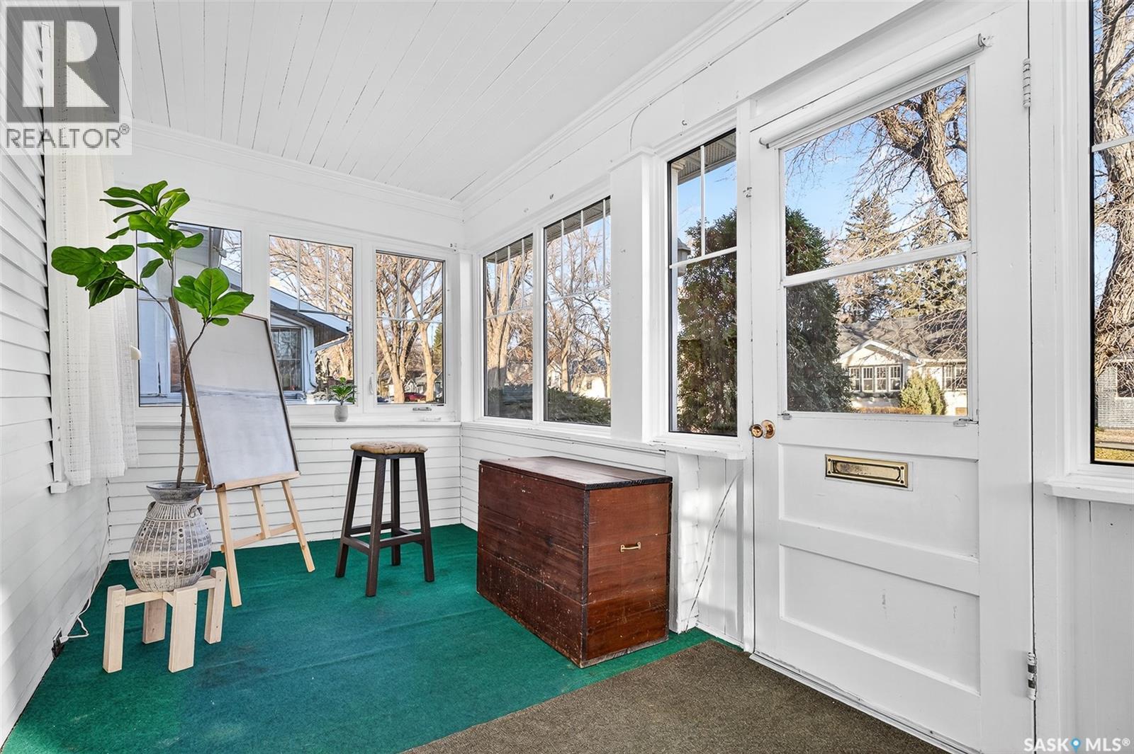 1120 3rd Avenue Nw, Moose Jaw, Saskatchewan  S6H 3V2 - Photo 5 - SK024066