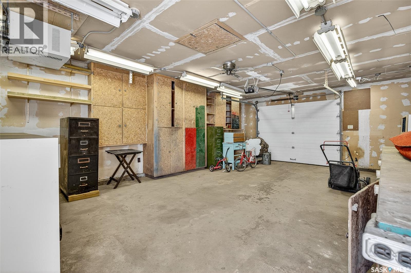 1120 3rd Avenue Nw, Moose Jaw, Saskatchewan  S6H 3V2 - Photo 50 - SK024066