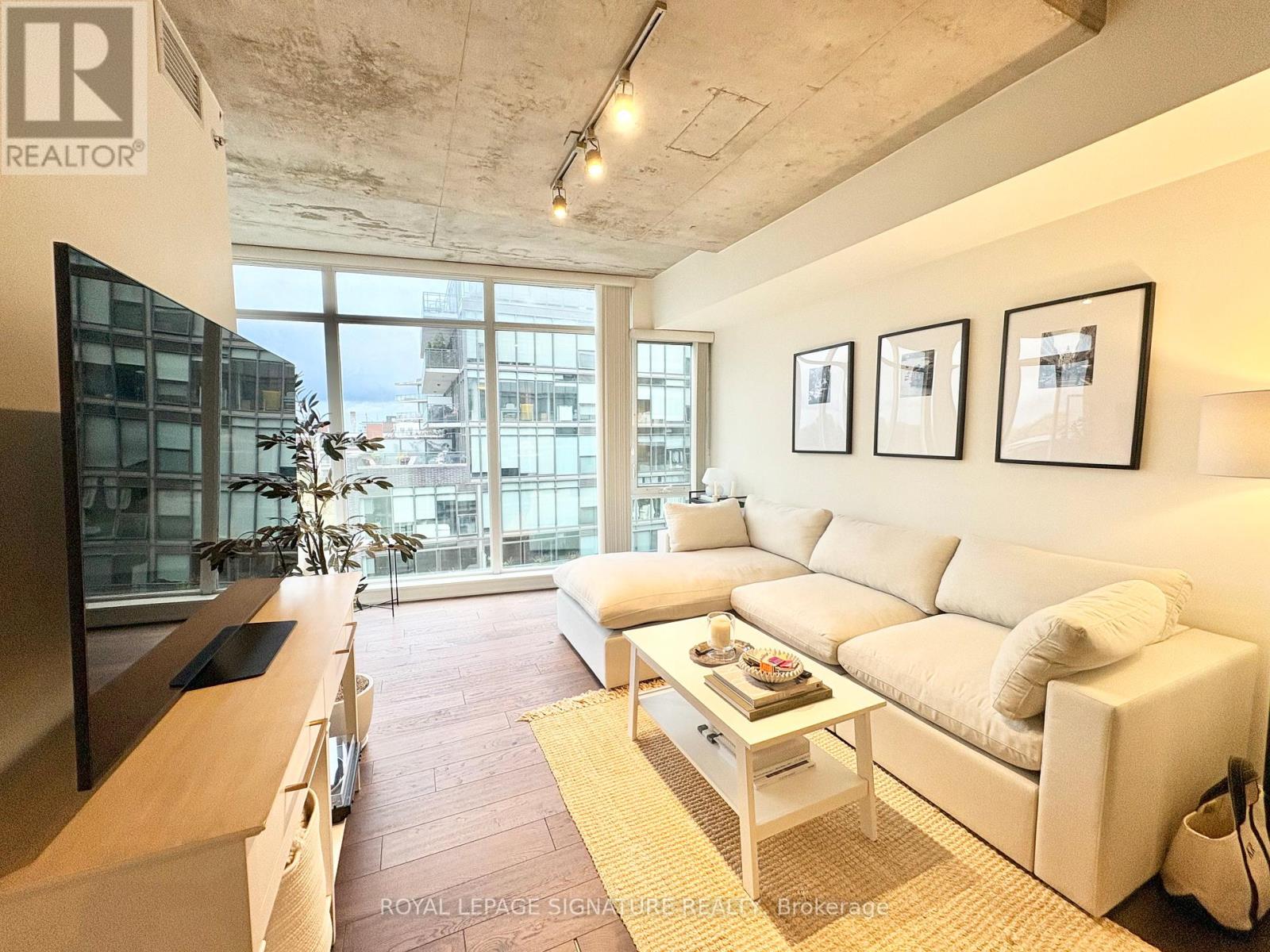 711 - 1190 Dundas Street E, Toronto, Ontario  M4M 0C5 - Photo 11 - E12546732