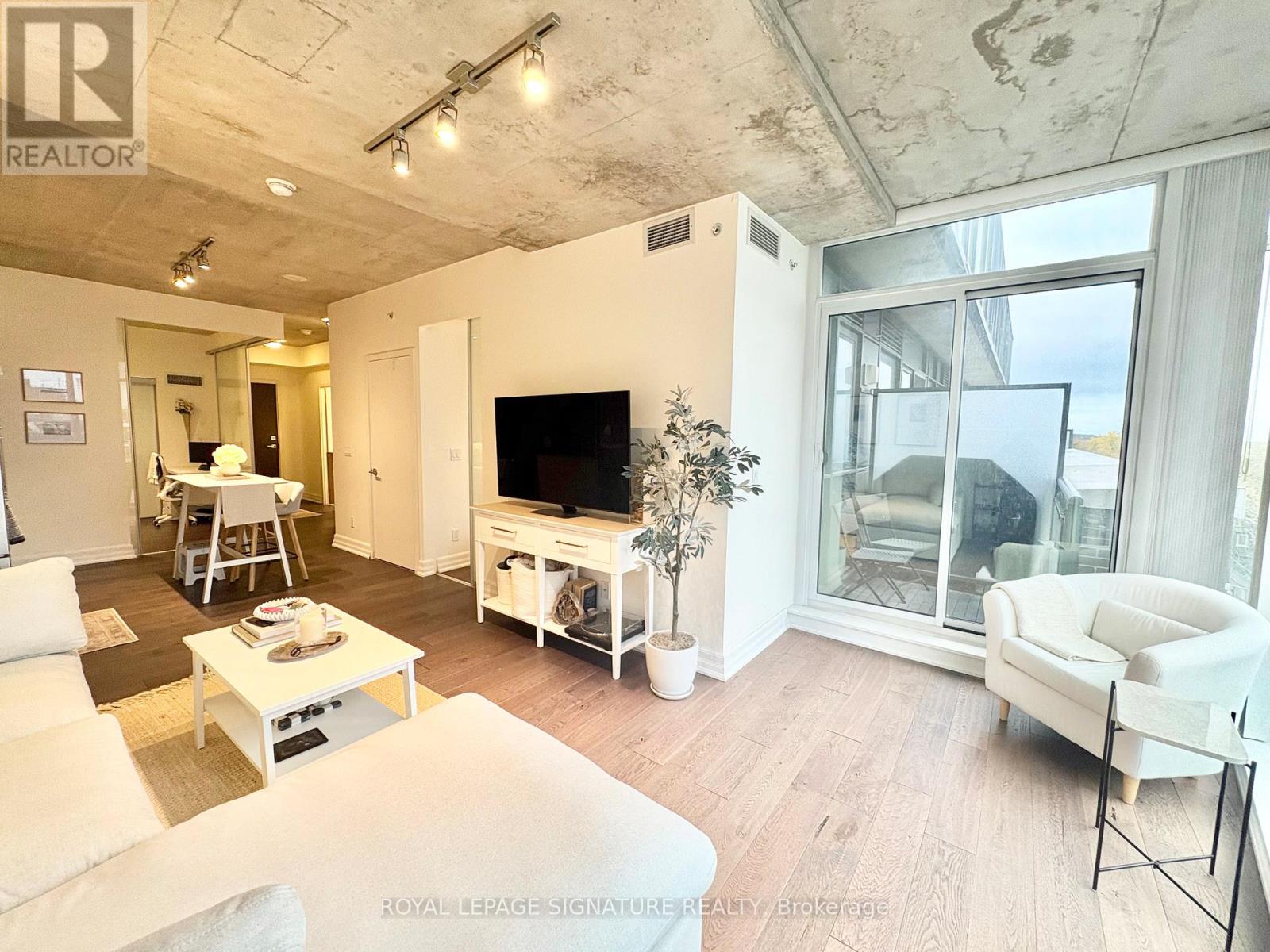 711 - 1190 Dundas Street E, Toronto, Ontario  M4M 0C5 - Photo 14 - E12546732