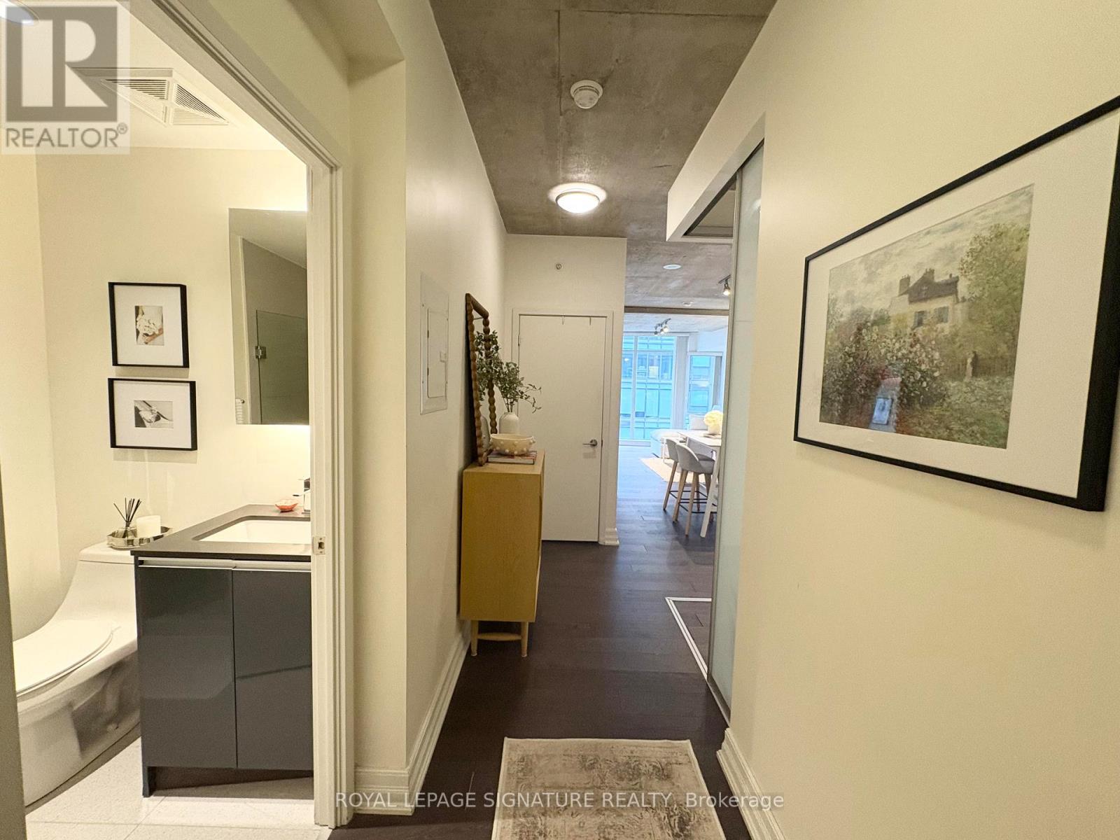 711 - 1190 Dundas Street E, Toronto, Ontario  M4M 0C5 - Photo 3 - E12546732