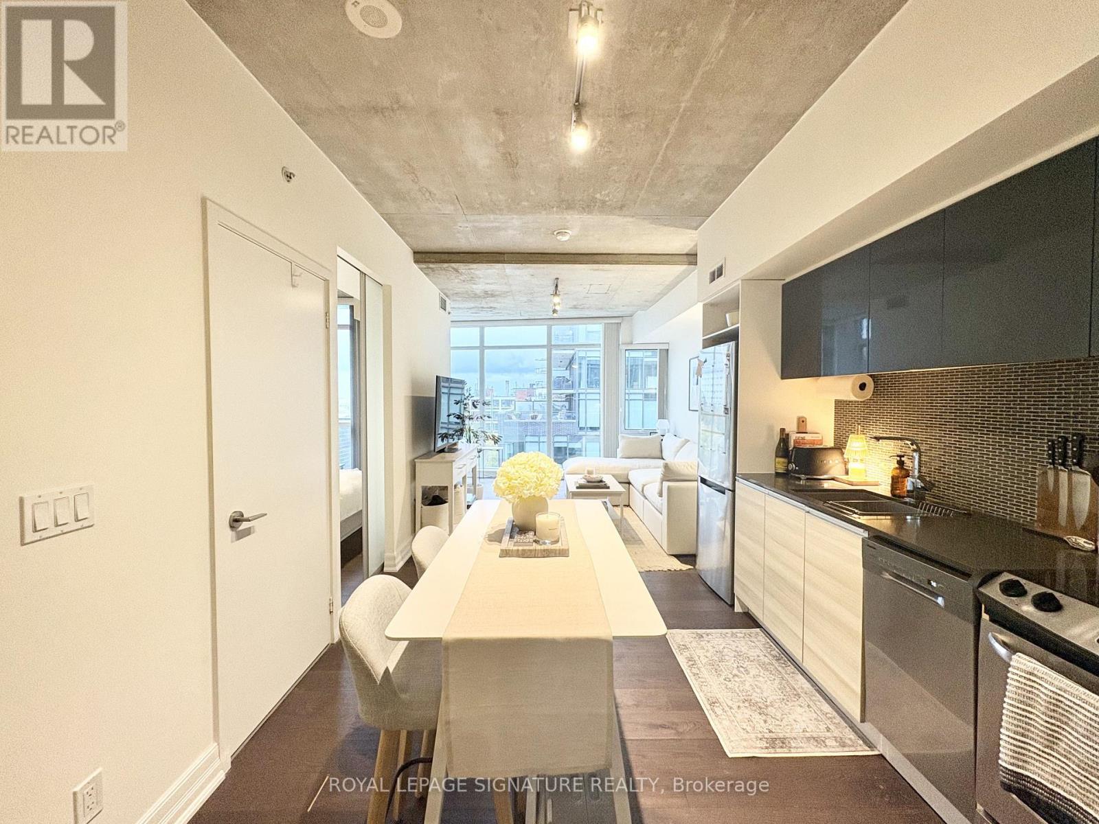 711 - 1190 Dundas Street E, Toronto, Ontario  M4M 0C5 - Photo 8 - E12546732