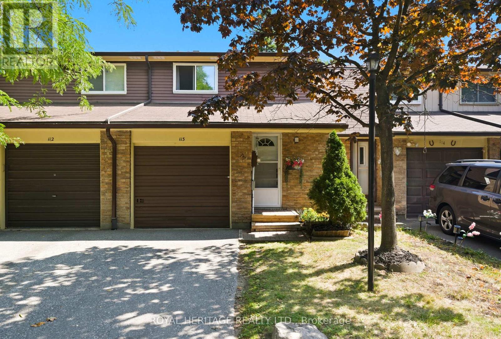 113 - 929 BURNS STREET W, Whitby, Ontario