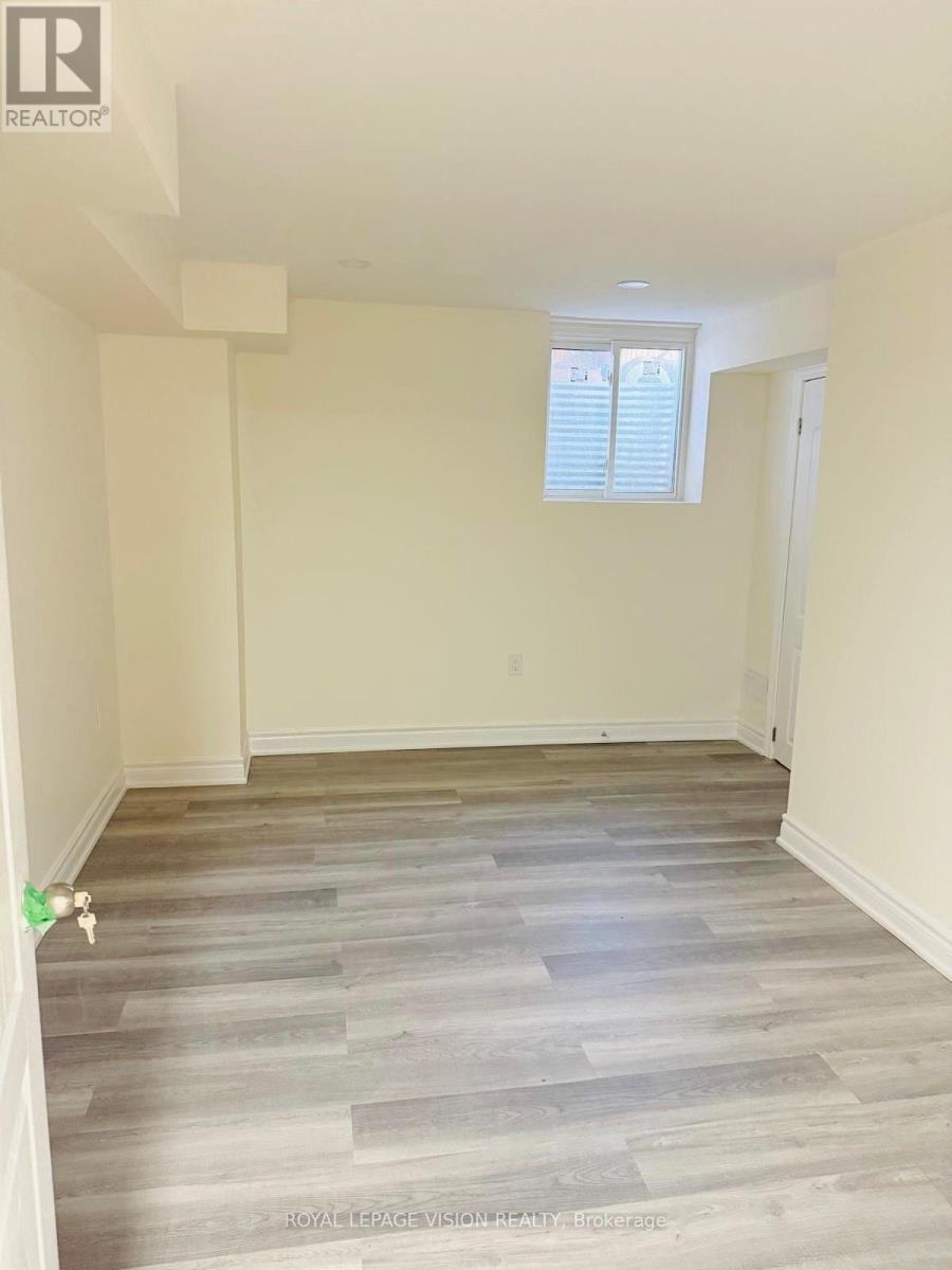 1291 Plymouth Drive, Oshawa, Ontario  L1L 0V1 - Photo 18 - E12546796