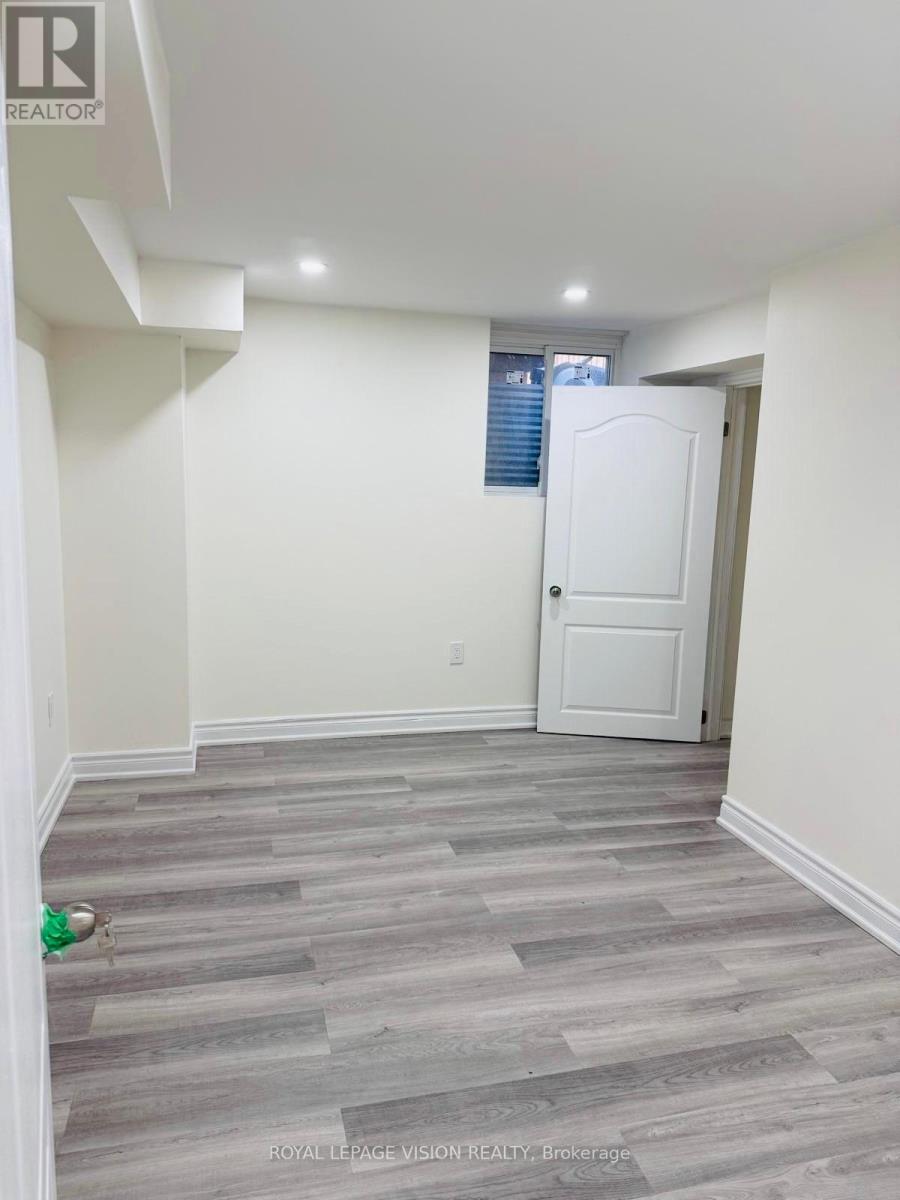 1291 Plymouth Drive, Oshawa, Ontario  L1L 0V1 - Photo 20 - E12546796