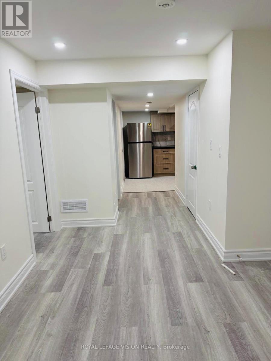 1291 Plymouth Drive, Oshawa, Ontario  L1L 0V1 - Photo 7 - E12546796