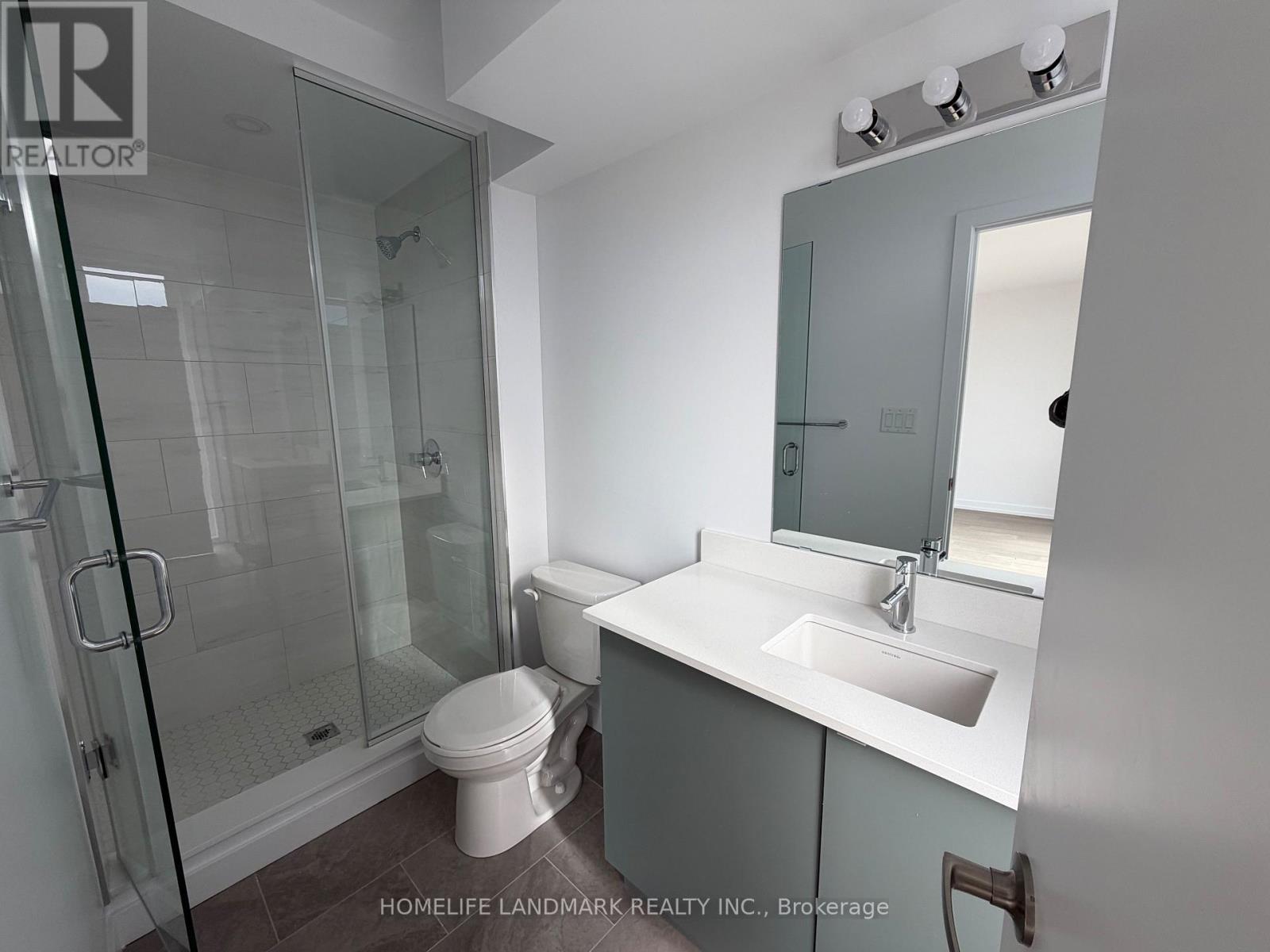 23 Bancroft Lane, Richmond Hill, Ontario  L4E 1M1 - Photo 6 - N12546586