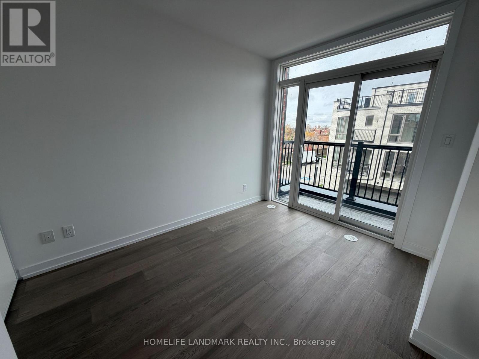 23 Bancroft Lane, Richmond Hill, Ontario  L4E 1M1 - Photo 8 - N12546586