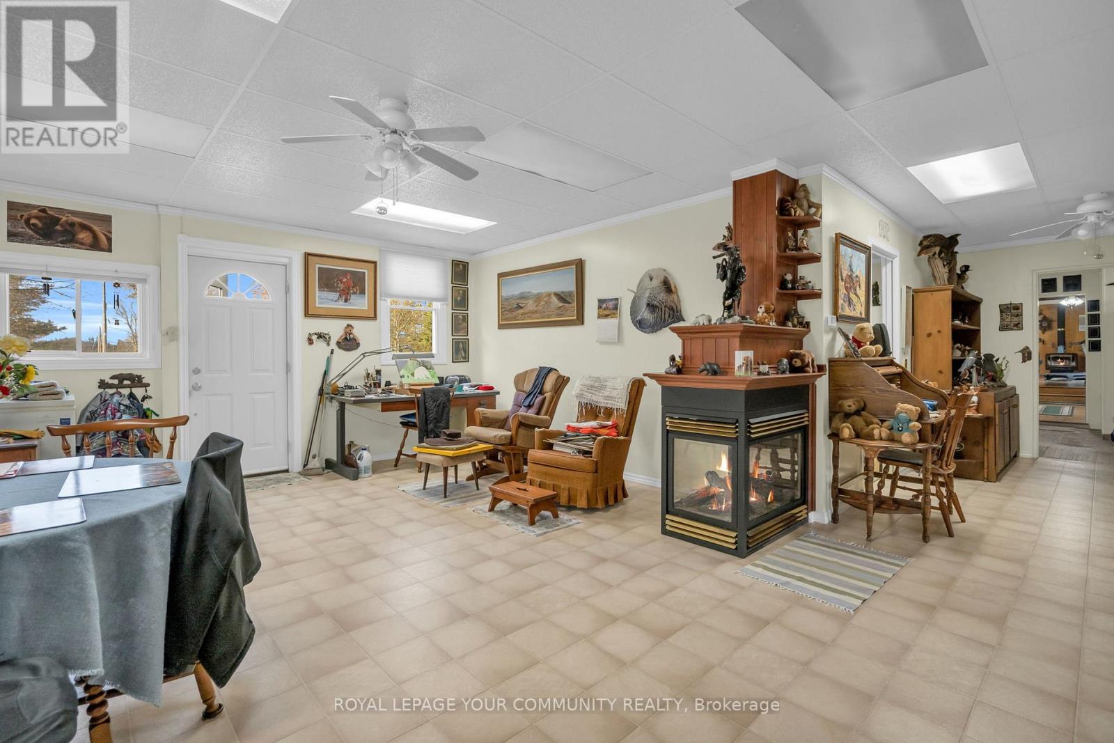 696 Catering Road S, Georgina, Ontario  L0E 1R0 - Photo 10 - N12546792