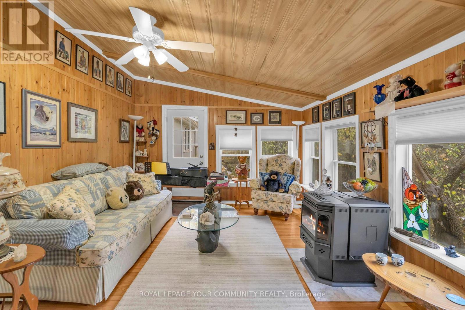 696 Catering Road S, Georgina, Ontario  L0E 1R0 - Photo 17 - N12546792