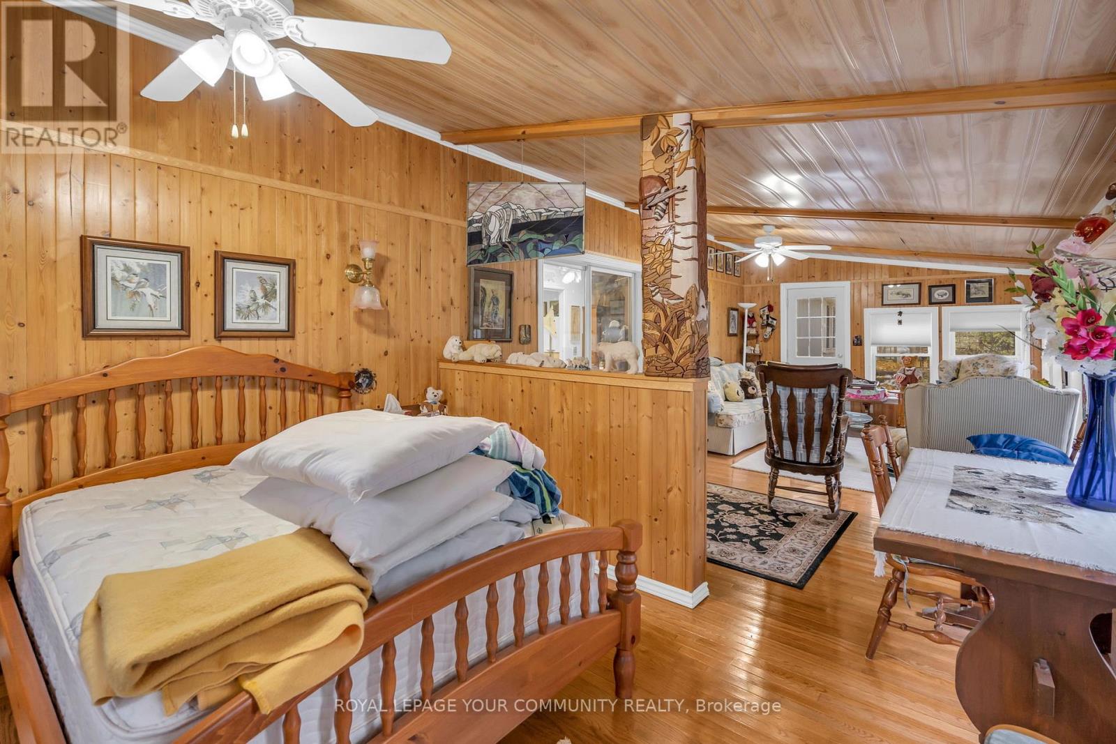 696 Catering Road S, Georgina, Ontario  L0E 1R0 - Photo 20 - N12546792