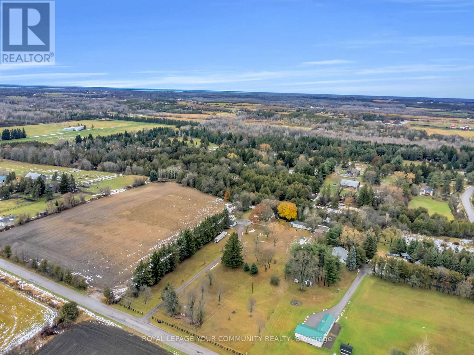 696 Catering Road S, Georgina, Ontario  L0E 1R0 - Photo 39 - N12546792