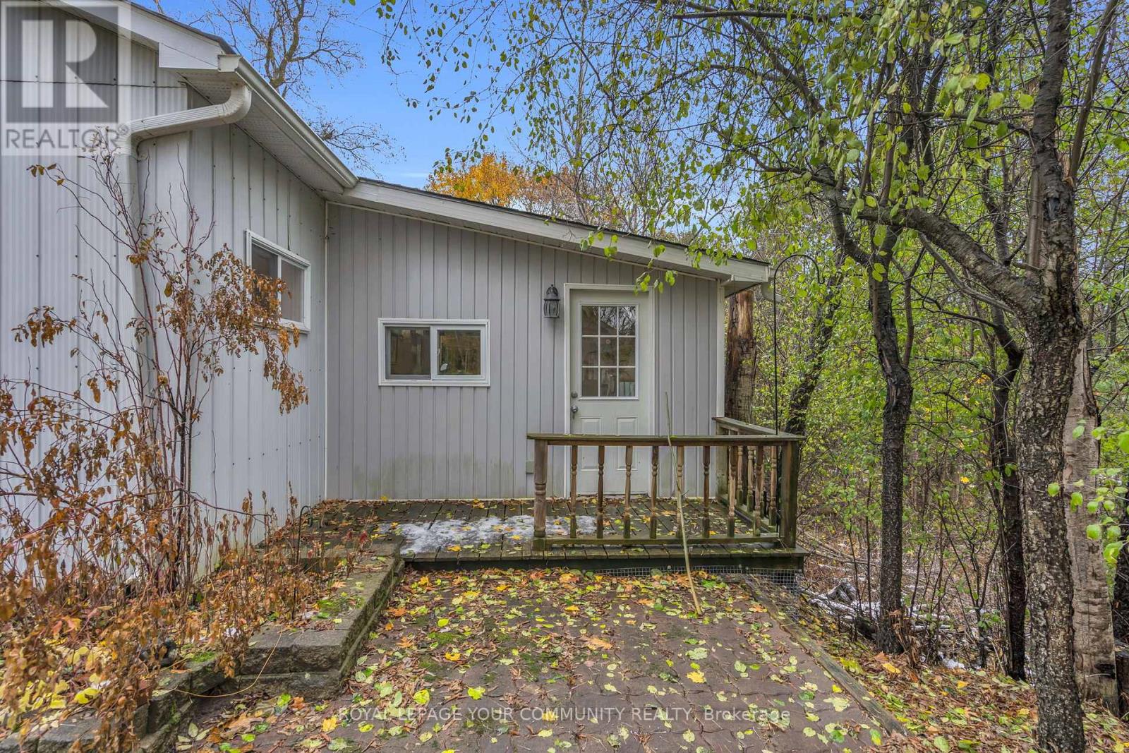 696 Catering Road S, Georgina, Ontario  L0E 1R0 - Photo 47 - N12546792