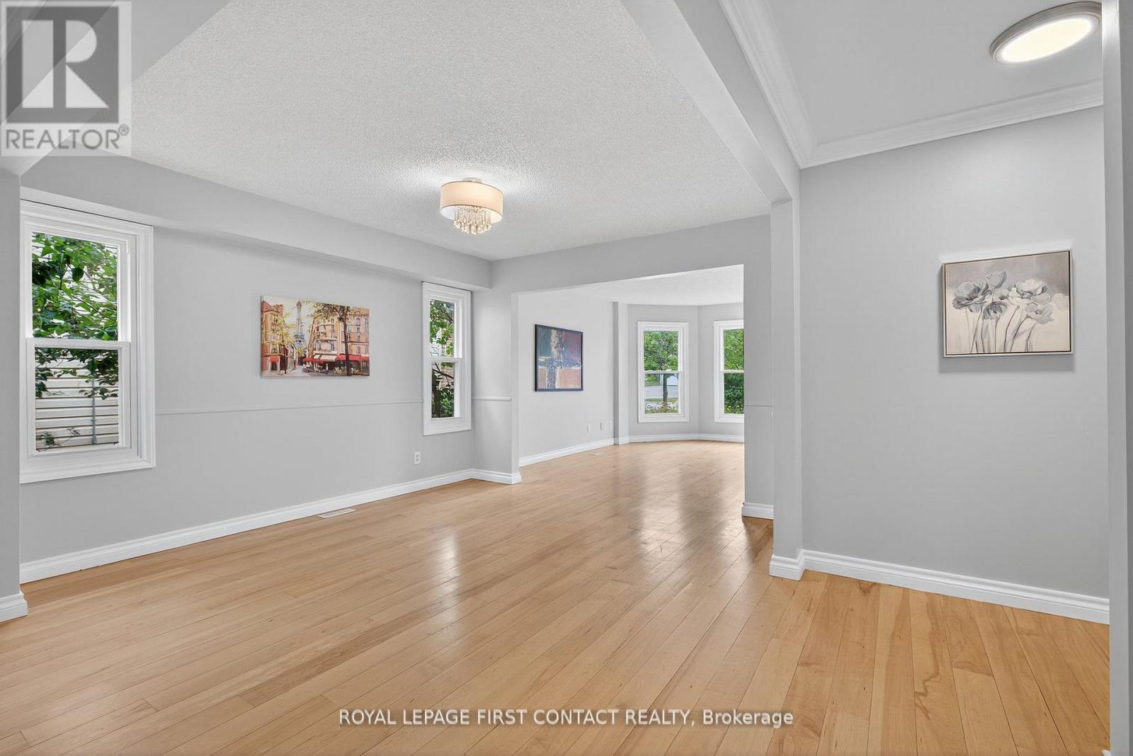 101 Browning Trail, Barrie, Ontario L4N 6J4 - Photo 14 - S12546612