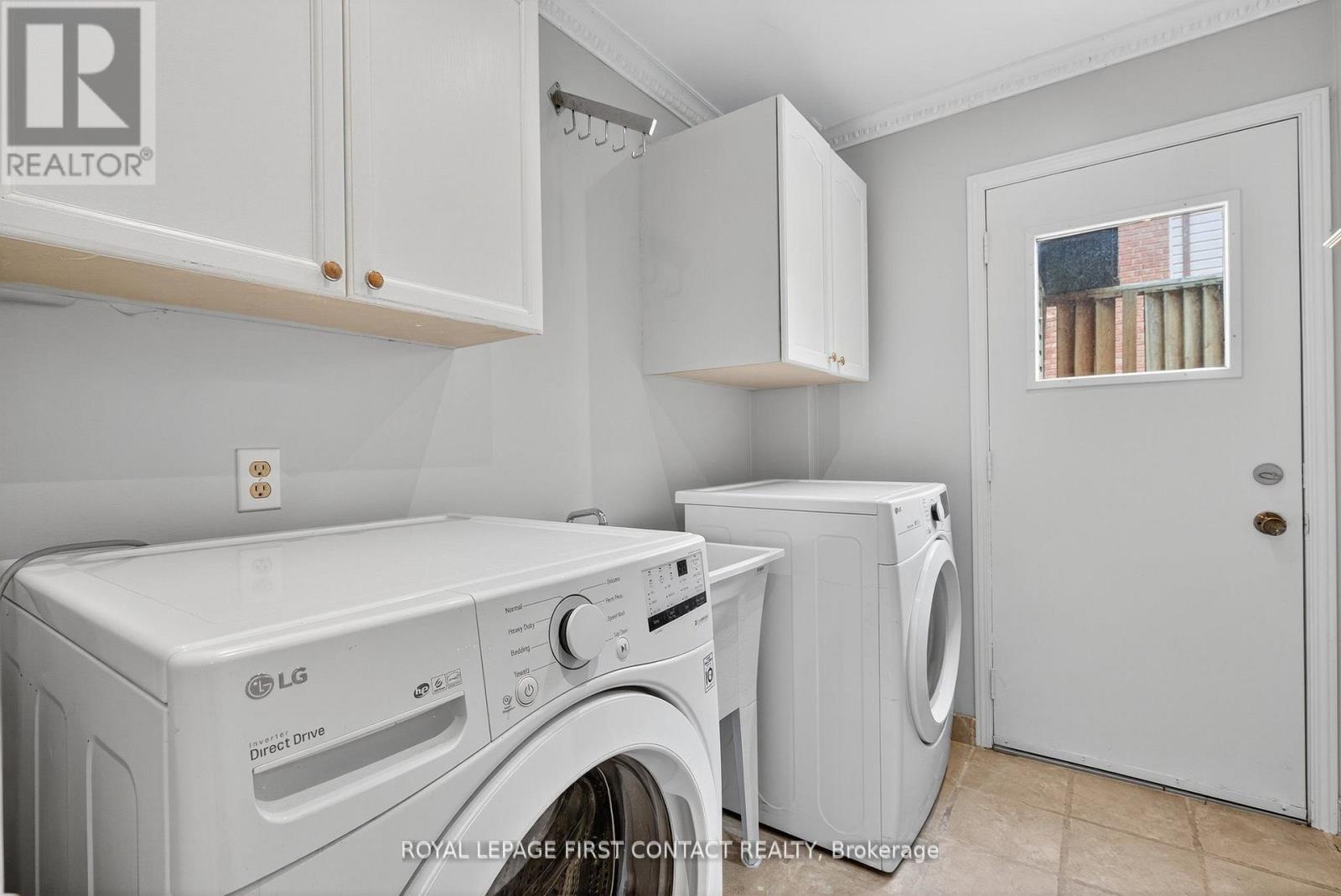 101 Browning Trail, Barrie, Ontario L4N 6J4 - Photo 16 - S12546612