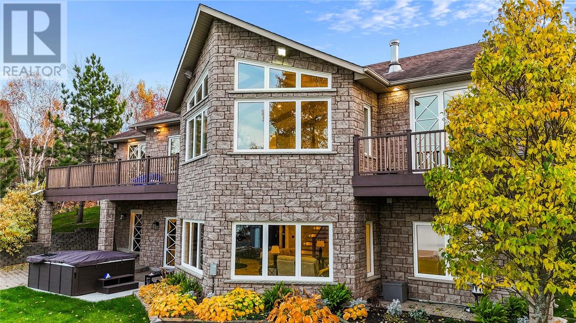 20 Breezehill Road, Skead, Ontario  P0M 2Y0 - Photo 2 - 2125658