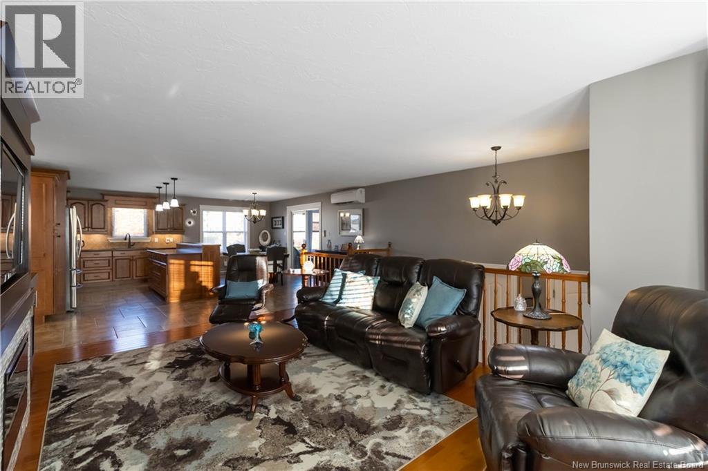 125 Oak Ridge Drive, Moncton, New Brunswick  E1G 4Z1 - Photo 8 - NB127771