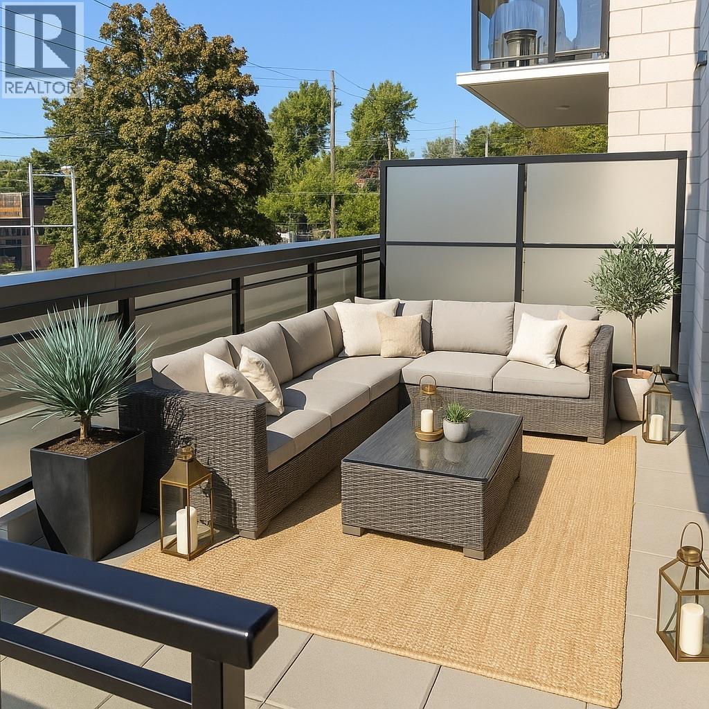 306 6168 EAST BOULEVARD, Vancouver, British Columbia