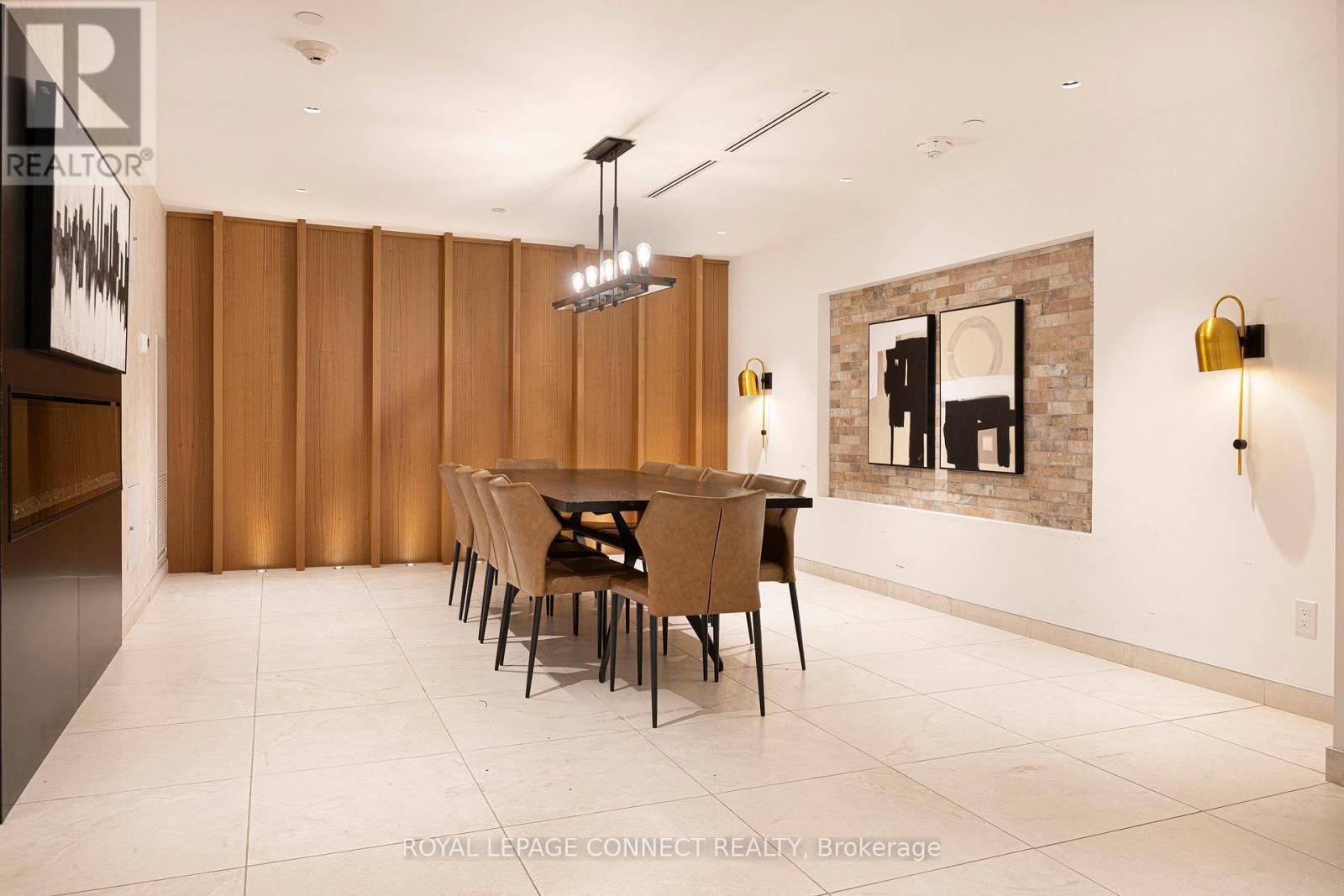 112 - 2300 St Clair Avenue W, Toronto, Ontario  M4V 0A2 - Photo 26 - W12463155