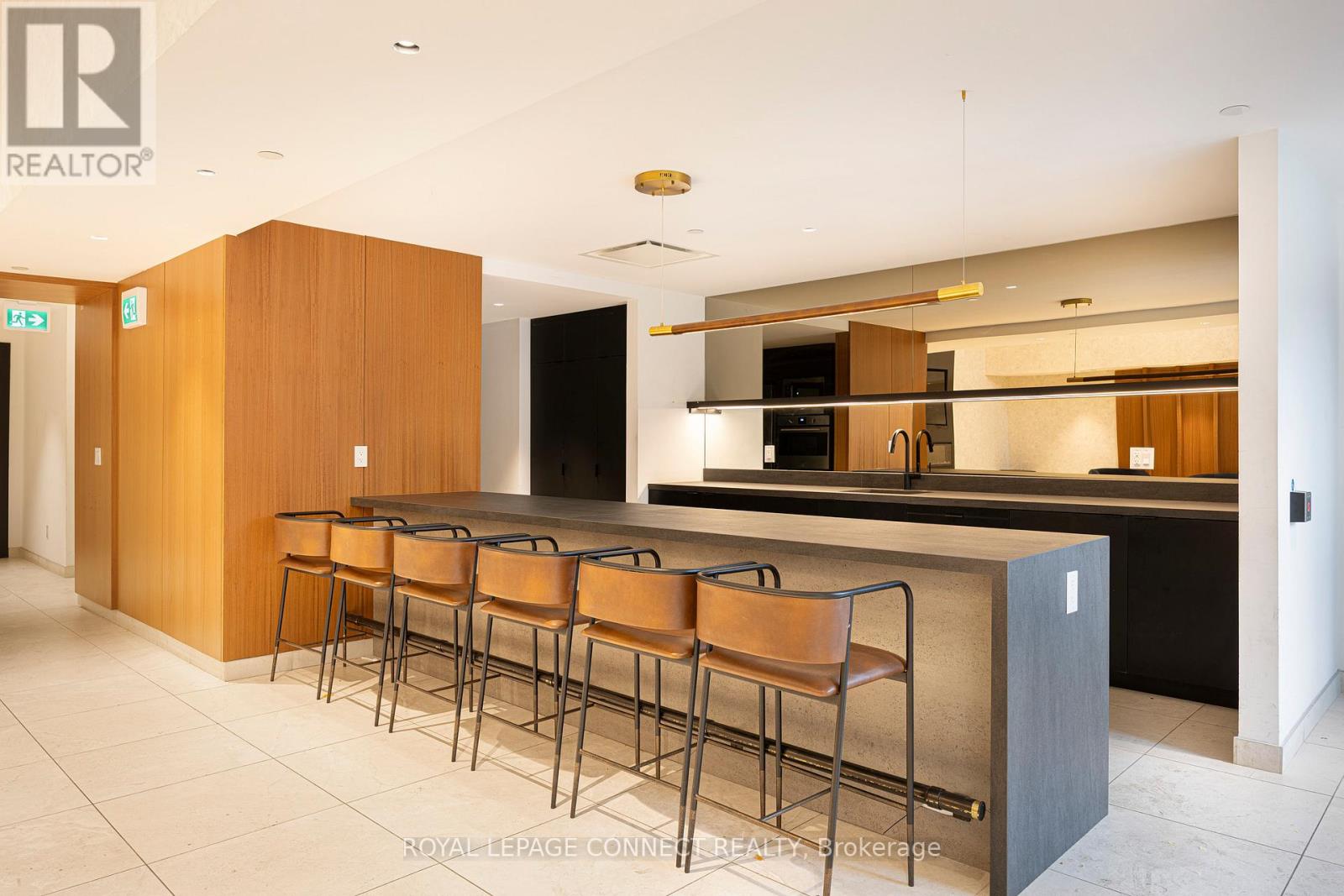 112 - 2300 St Clair Avenue W, Toronto, Ontario  M4V 0A2 - Photo 25 - W12463155