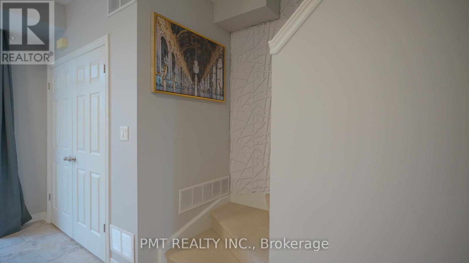 4175 Palermo Common, Burlington, Ontario  L7L 0G7 - Photo 2 - W12546600