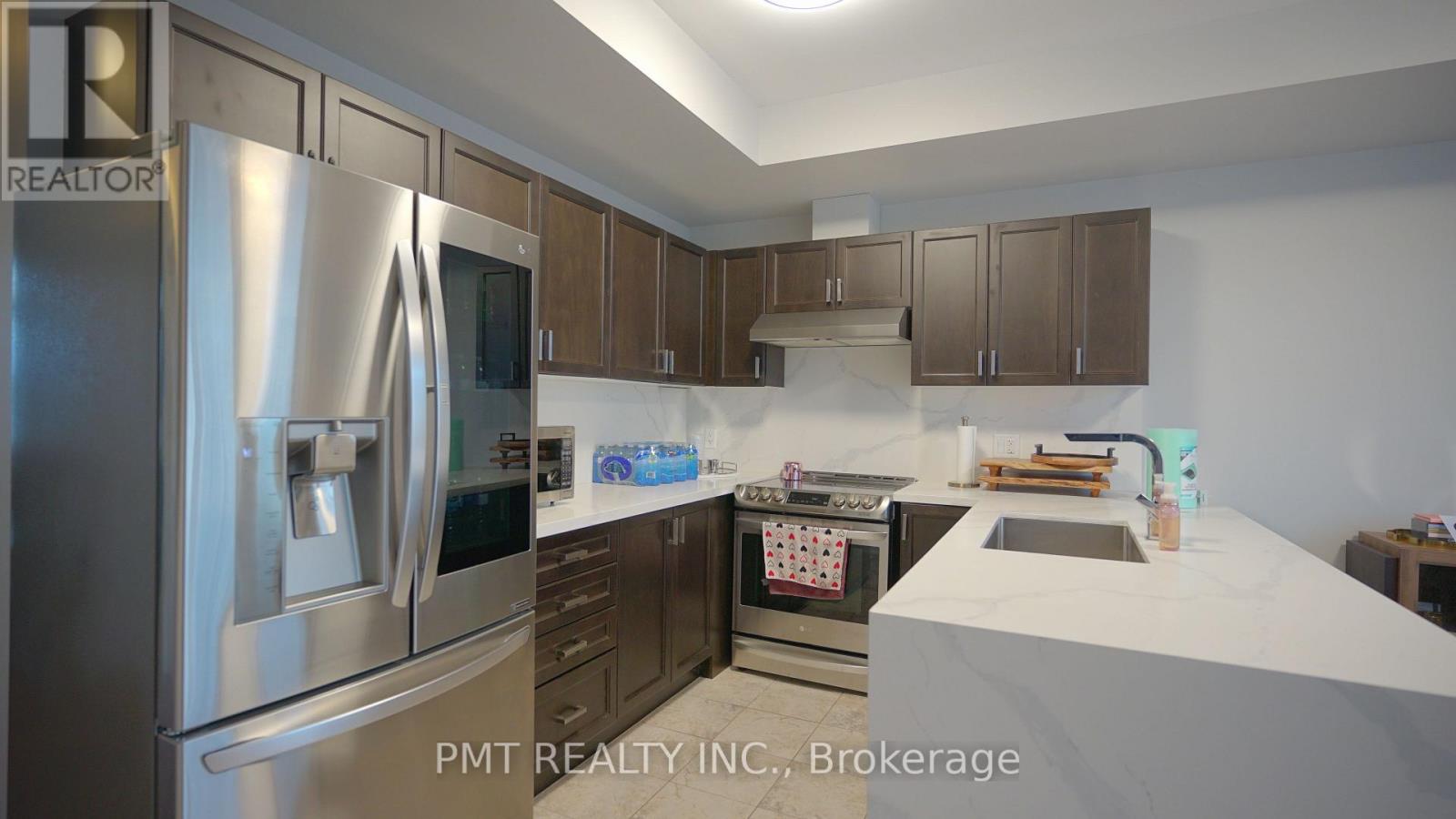 4175 Palermo Common, Burlington, Ontario  L7L 0G7 - Photo 3 - W12546600