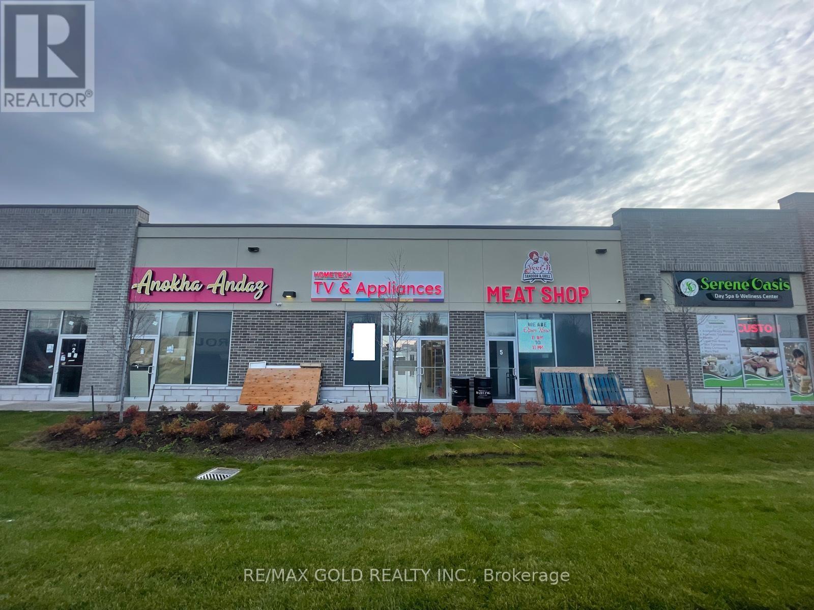 Unit 4 - 6101 Mayfield Road, Brampton, Ontario  L6P 4R9 - Photo 25 - W12546628